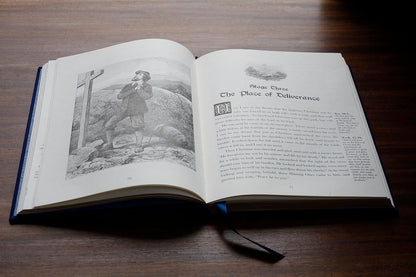 The Pilgrim's Progress: Legacy Edition (Clothbound Hardcover) Unabridged and Easy to Read with Classic Illustrations