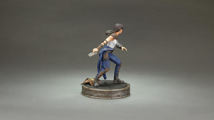Dark Horse Lucy Maclean Fallout Statue 19Cm
