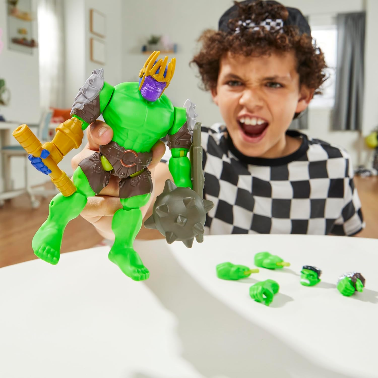 AVENGERS MixMashers Marvel Hulk Custom Deluxe Mix-And-Match Action Figure & Accessories, Green