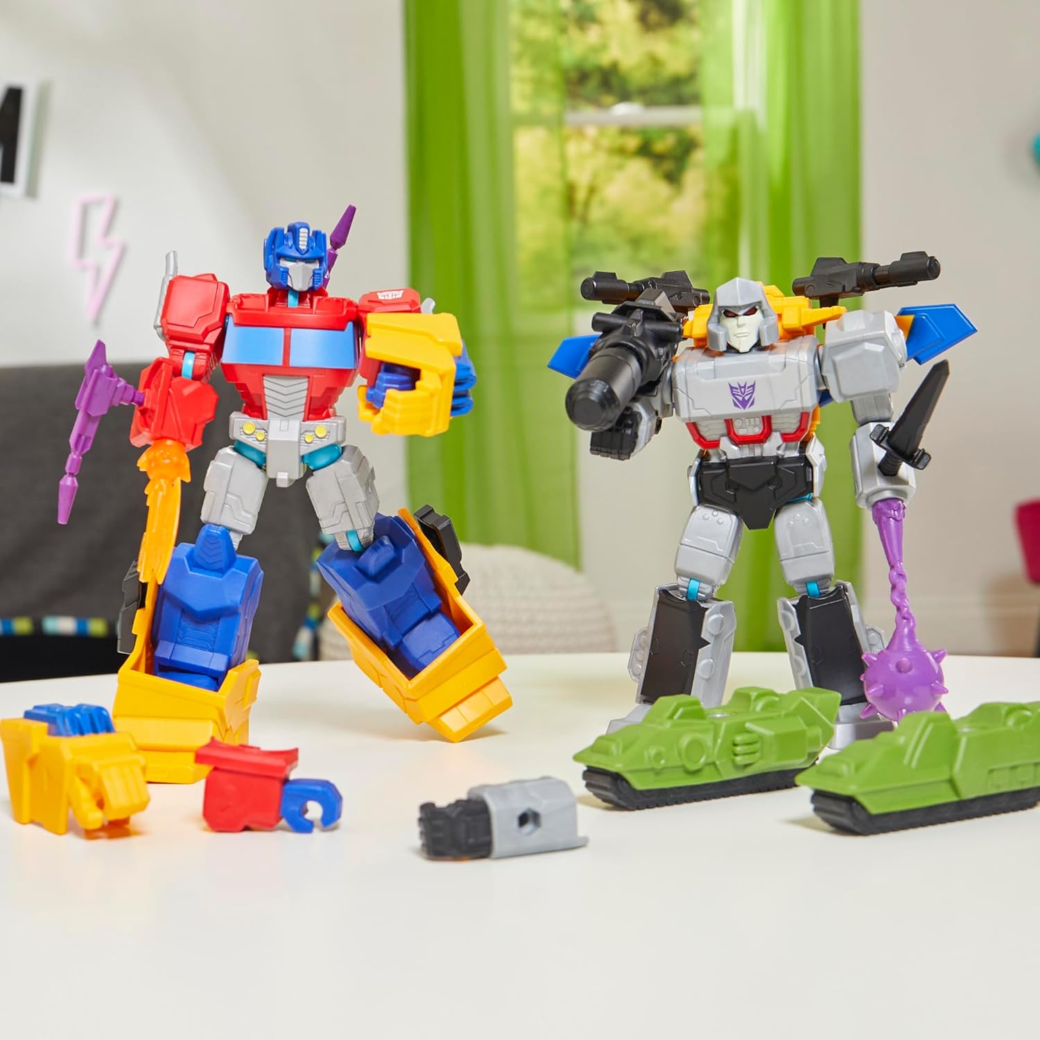 Transformers MixMashers Optimus Prime Custom Mix-And-Match Deluxe Action Figure & Accessories