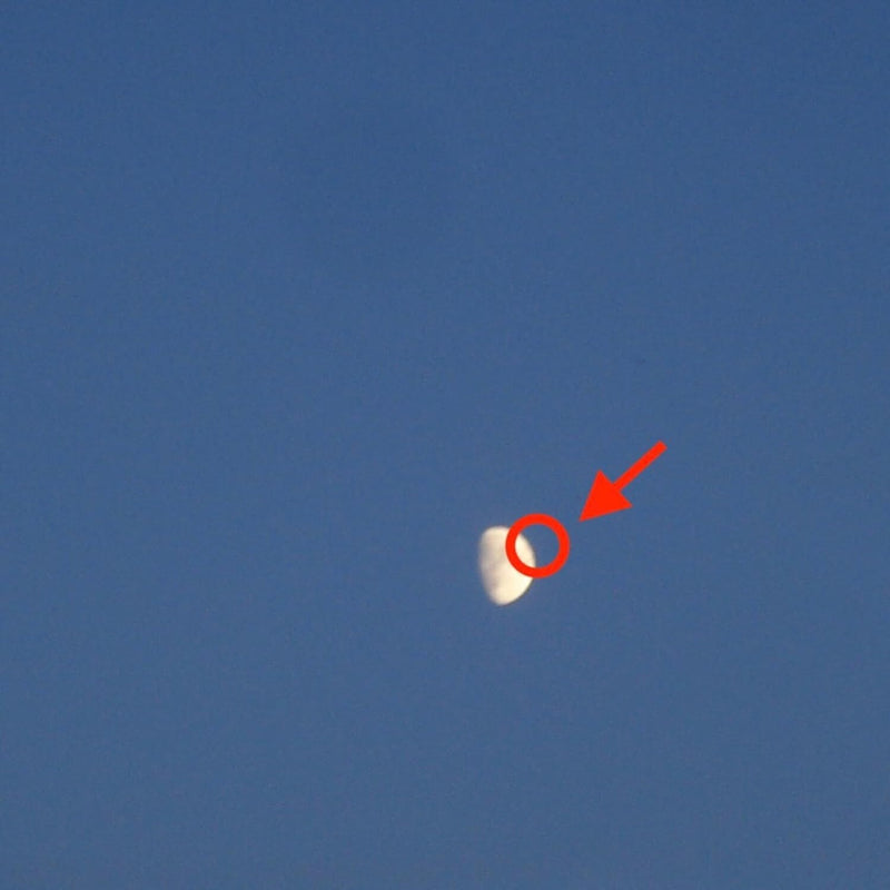 FAKE MOON