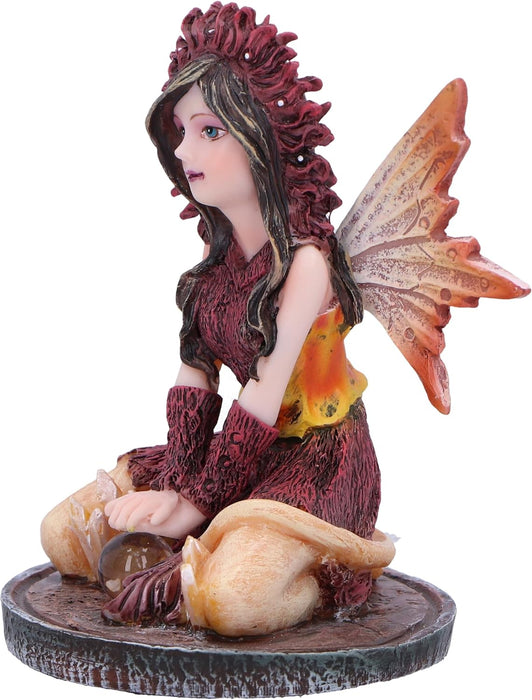 Nemesis Now Statuetta di papavero fata in cristallo, 9 cm, resina, fata rossa con sfera di cristallo, fata inginocchiata con sfera di vetro, regalo fantasia, fata in resina di alta qualità