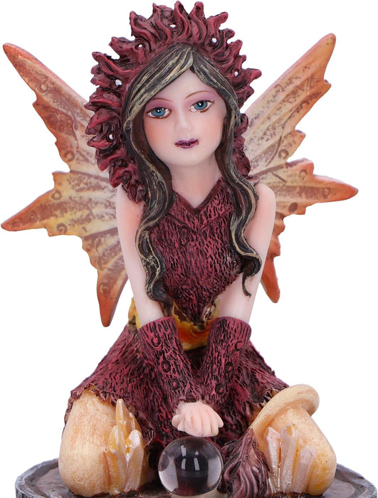Nemesis Now Statuetta di papavero fata in cristallo, 9 cm, resina, fata rossa con sfera di cristallo, fata inginocchiata con sfera di vetro, regalo fantasia, fata in resina di alta qualità