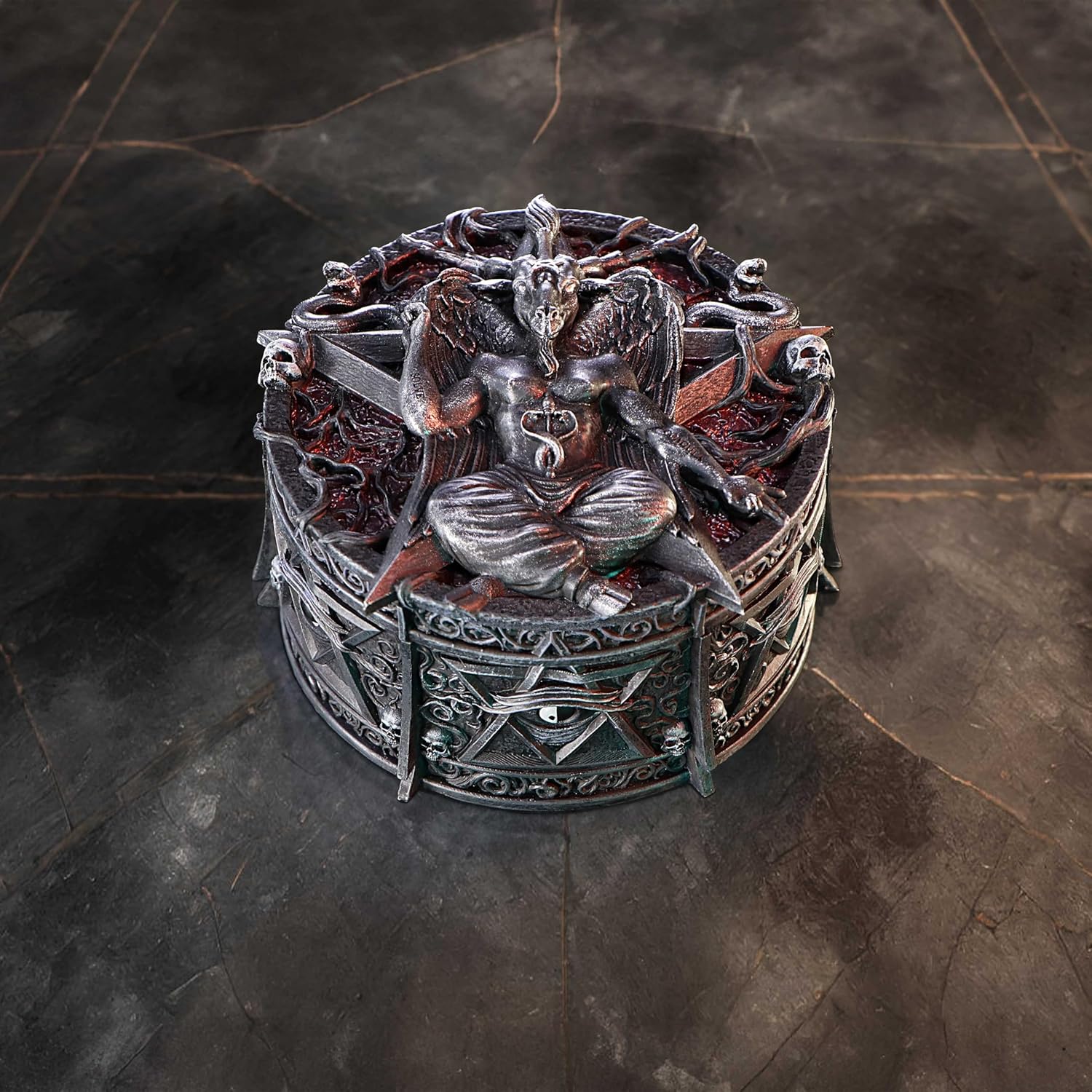 Nemesis Now Hoard of the Baphomet Figurine, Resin, Black, Cast in the Finest Resin, Expertly Hand-Painted
