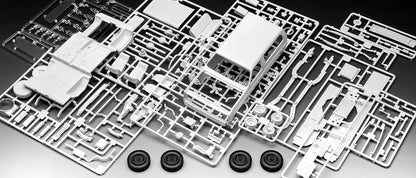 Revell Model Set 67724 1985 Chevrolet K5 Blazer: Stranger Things 1:25 Scale Unbuilt/Unpainted Plastic Model Kit With Accessories