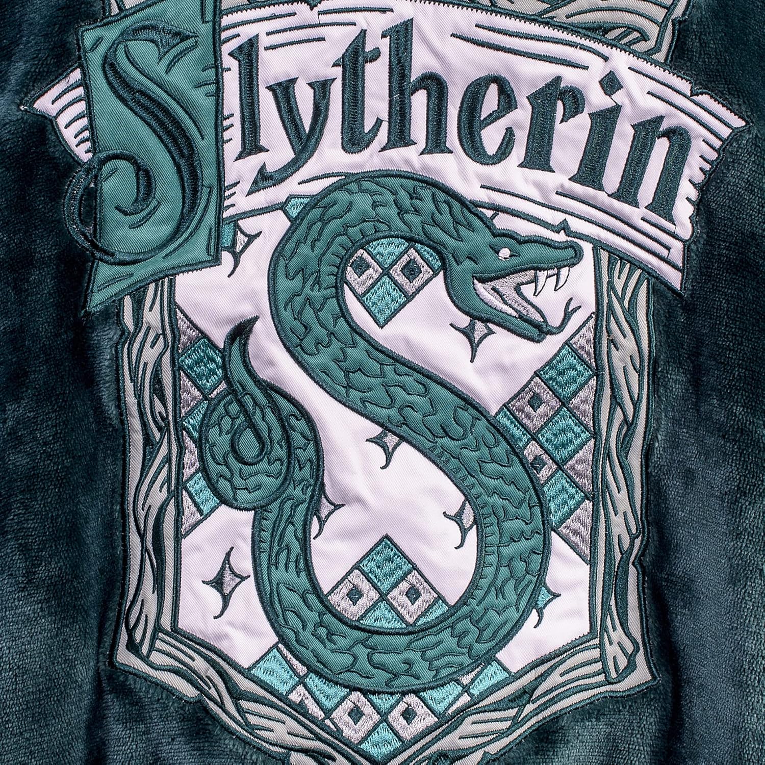 Harry Potter: Slytherin Oversized Blanket Hoodie – Comfortable, soft, warm, plush hooded wearable blanket for men and women with Sherpa fleece lining and pockets