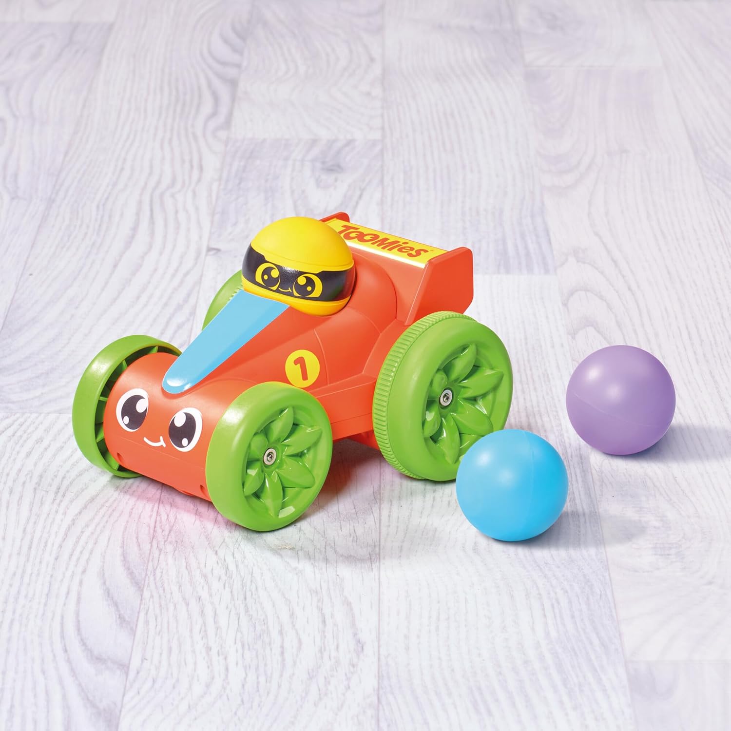 TOMY E73752 Toy, Plastic