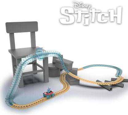 Smoby - Stitch FleXtreme - 4 meter 40 autocircuit - 184 flexibele en modulaire sporen + 1 voertuig Stitch lichteffecten - batterijen inbegrepen - 7600180927