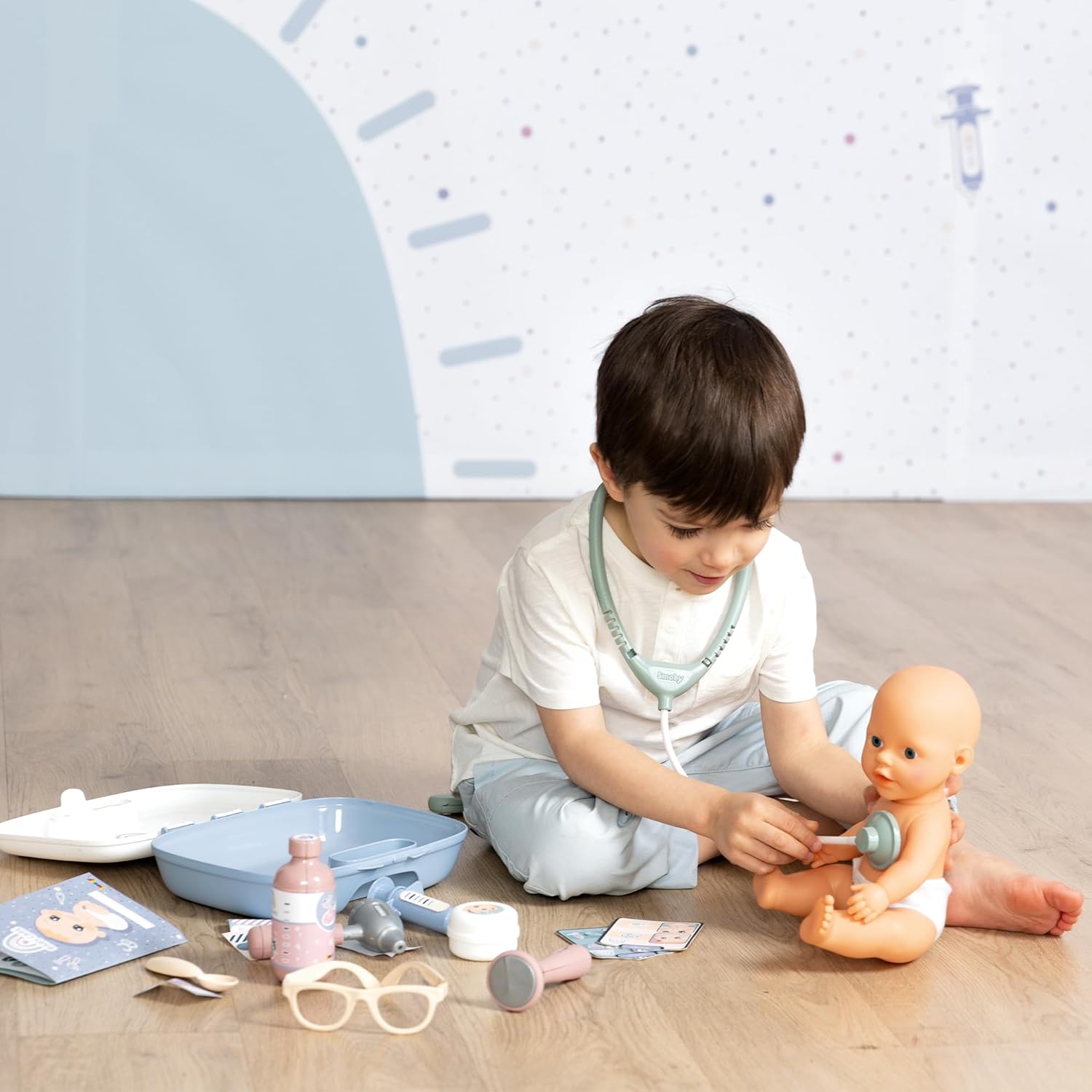 Smoby- Maletín Pediatra Baby Care- para el Cuidado de la Salud de Tus Muñecos, 19 Accesorios, Estetoscopio, Jeringuilla, Termómetro, Libreta, A Partir 3 años (7600240306), Exclusivo en Amazon