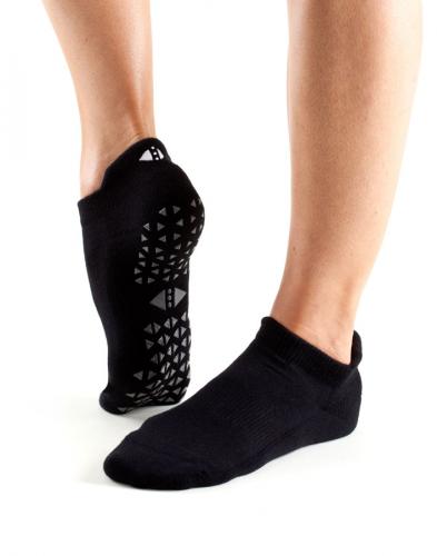 Tavi Noir Savvy Yoga Socks Non-Slip Socks - Grip Barre, Dance, Pilates, Yoga