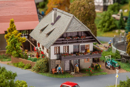 Faller - 1/87 Daglonershuisje Oberprechtal (01/25)*
