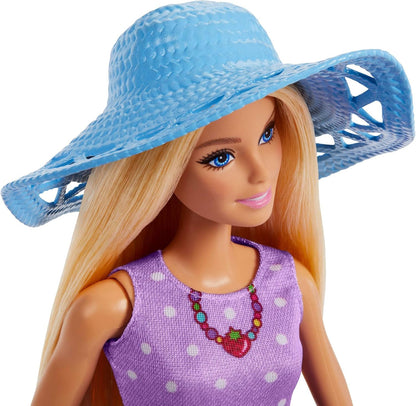 Barbie - Famiglia e Amici, set con bambole Barbie Malibu e la piccola Chelsea, più di 9 accessori e abiti a tema picnic inclusi, giocattolo per bambini, 3+ anni, JBF43