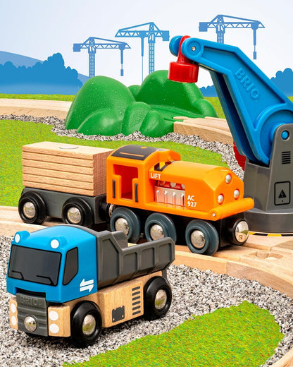 BRIO World – 36028 Starterset Güterzug mit Kran A | Zugset für Kinder ab 3 Jahren