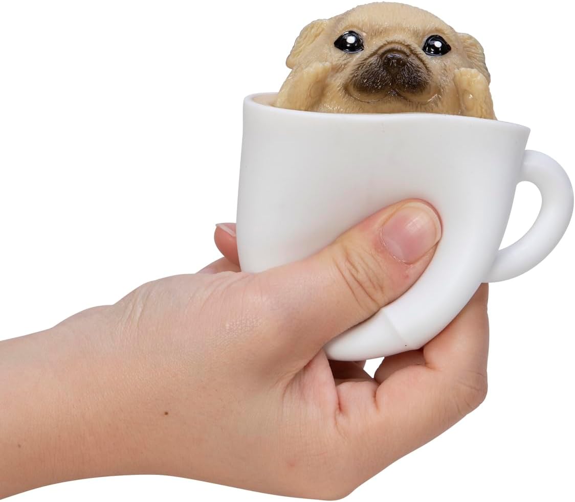 Schylling Pup in a Cup - Aprieta para revelar adorables compañeros con temática de cafeína, el estilo puede variar (paquete de 1