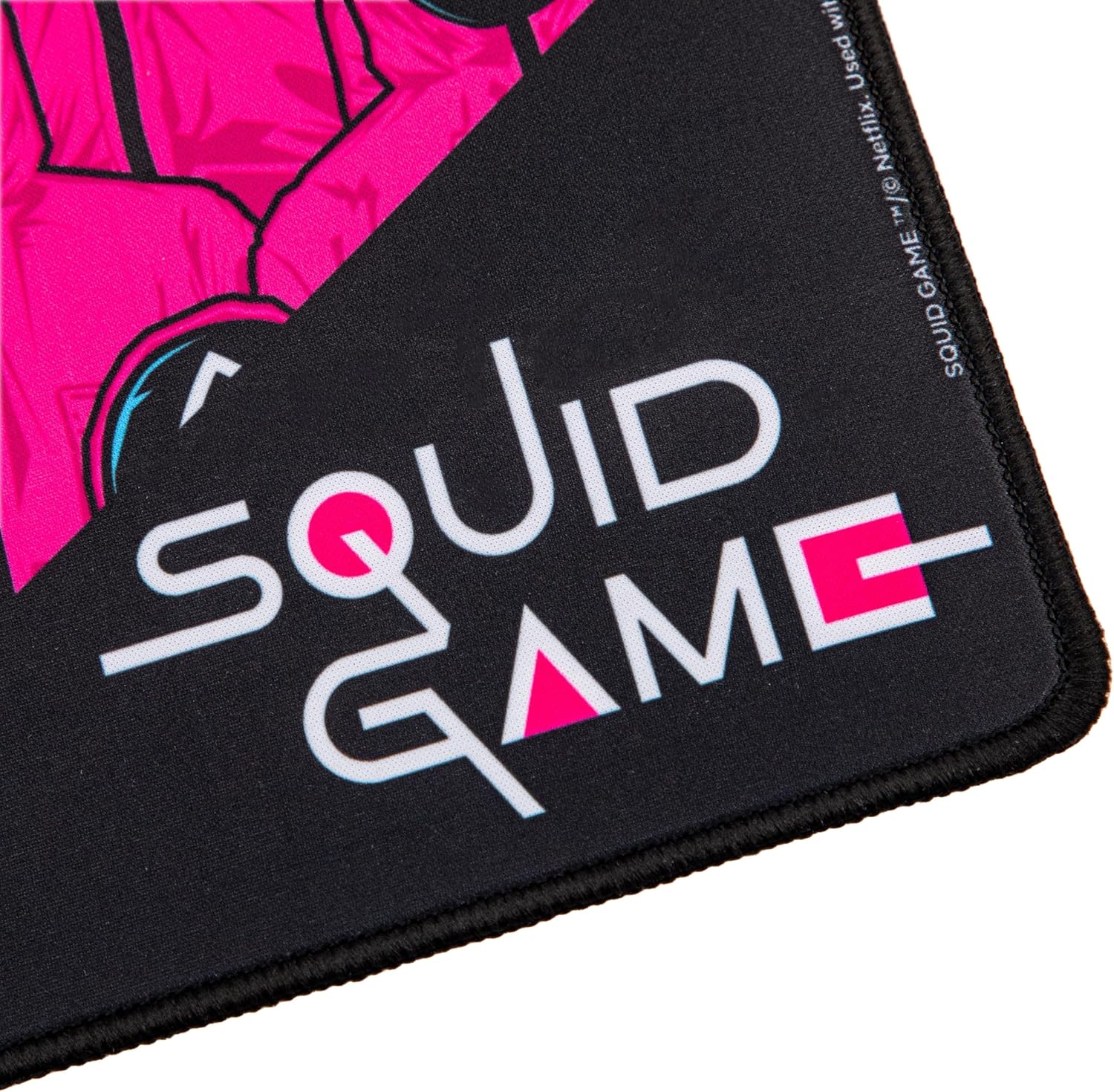 Cinereplicas Tv Series: Netflix Squid Game - Front Man And Guards Desk Mat (Cr2540)