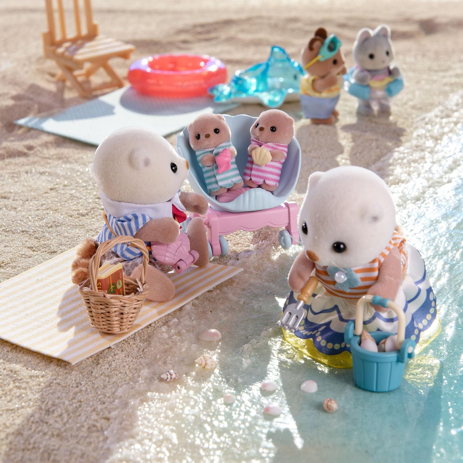 Sylvanian Families 5803 Seeotter Familie, Tierfiguren, Meerestiere, Spielzeug für Kinder ab 3 Jahren