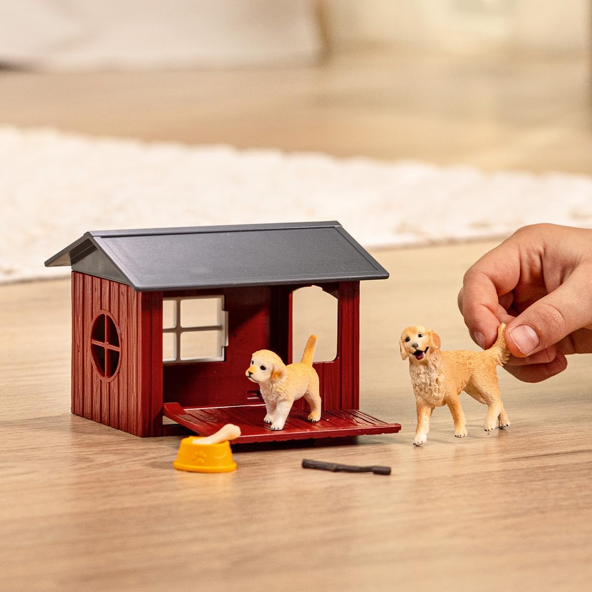 Schleich Farm World - 6pc Toy Dog Kennel Play Set with Golden Retrievers for Kids. Farm Animal Toys for Boys and Girls. Fun Dog House and Puppy Figure for Screen-Free Play for Children Ages 3+ 42722