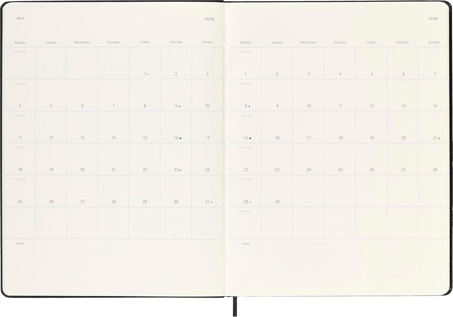 Moleskine Weekly Planner 2025-2026, 18-Month Weekly Planner With Note Space, Hard Cover and Elastic Closure, XL 19 x 25 cm, Colour Black
