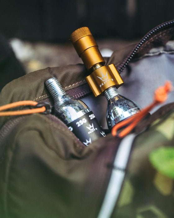 Peaty's Holeshot Tubeless Puncture Plugger Kit Violet