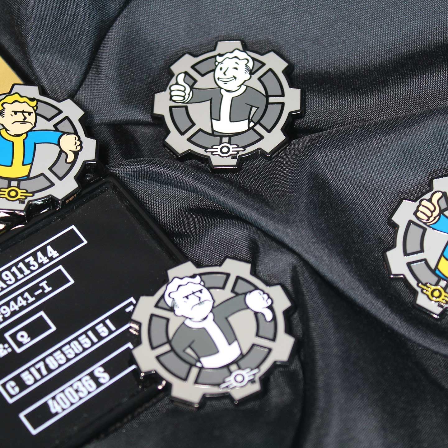 Fallout Collectable Coin Decision Black & White Limited Edition