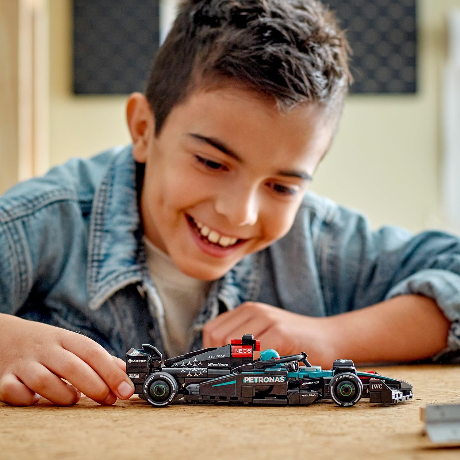 Lego - Mercedes-AMG Petronas F1 Team W15 E Performance ( 77244 )