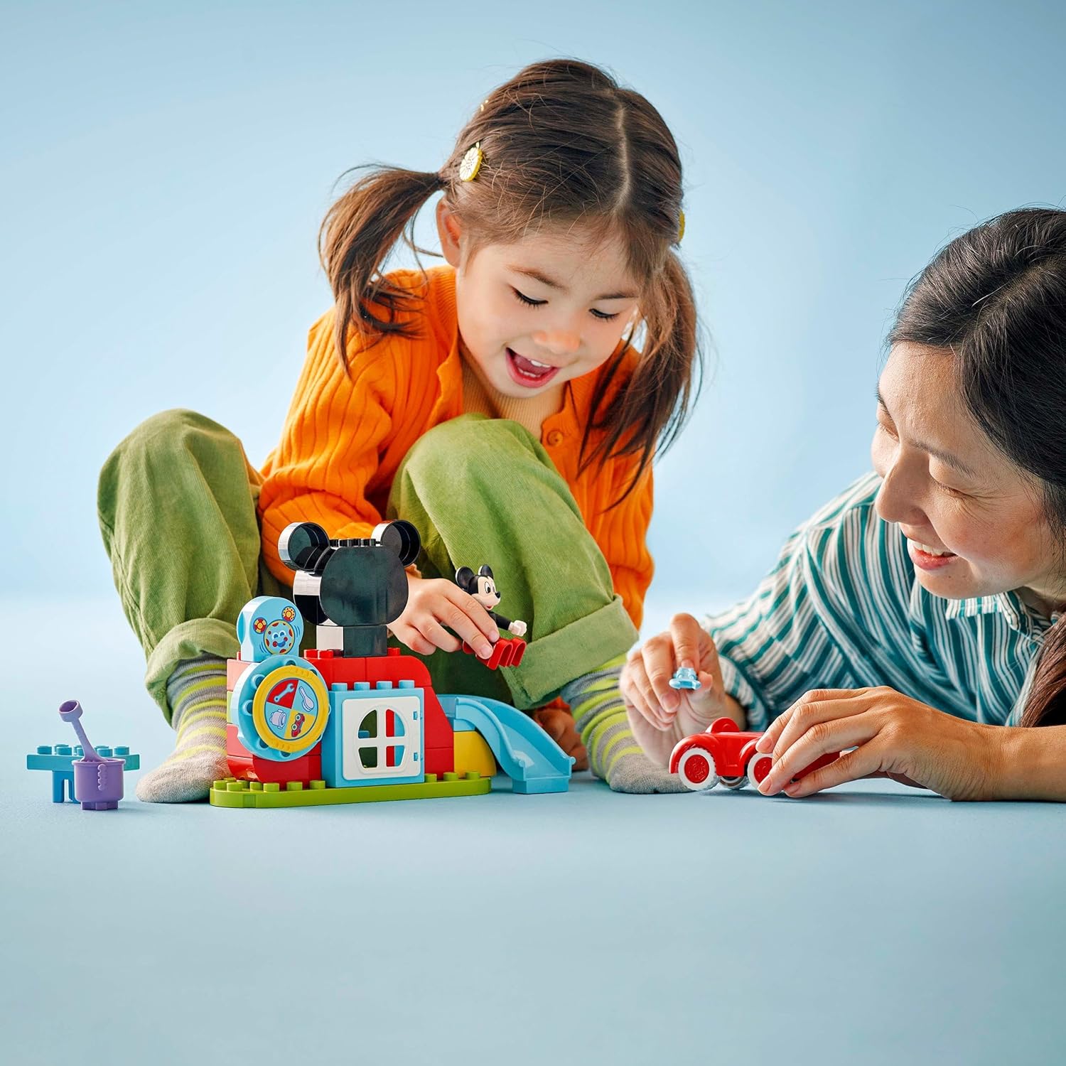 LEGO DUPLO ǀ Disney Mickey Mouse Clubhuis en Auto Bouwpakket voor Kinderen, Bouwbaar Speelgoed voor 2 jaar en Ouder, Cadeau voor Peuters om Kleuren te Sorteren, Inspireert Creatief Spel 10454