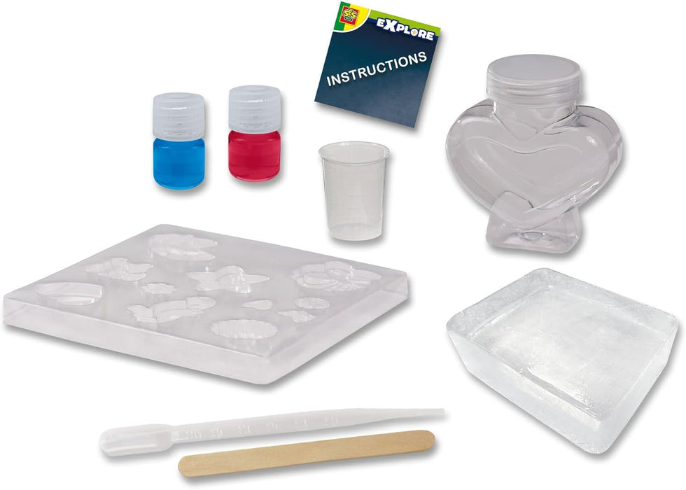 SES Creative 25142 - Soap Studio Lab - DIY Soap Making Kit for Kids - Create Liquid, Solid, and Gel Soaps - Experiment Kit - Crafting for Girls