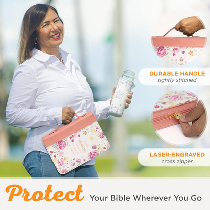 Christian Art Gifts Funda de la Biblia de moda para mujer He Works All Things for Good Romans 8:28, piel sintética floral melocotón