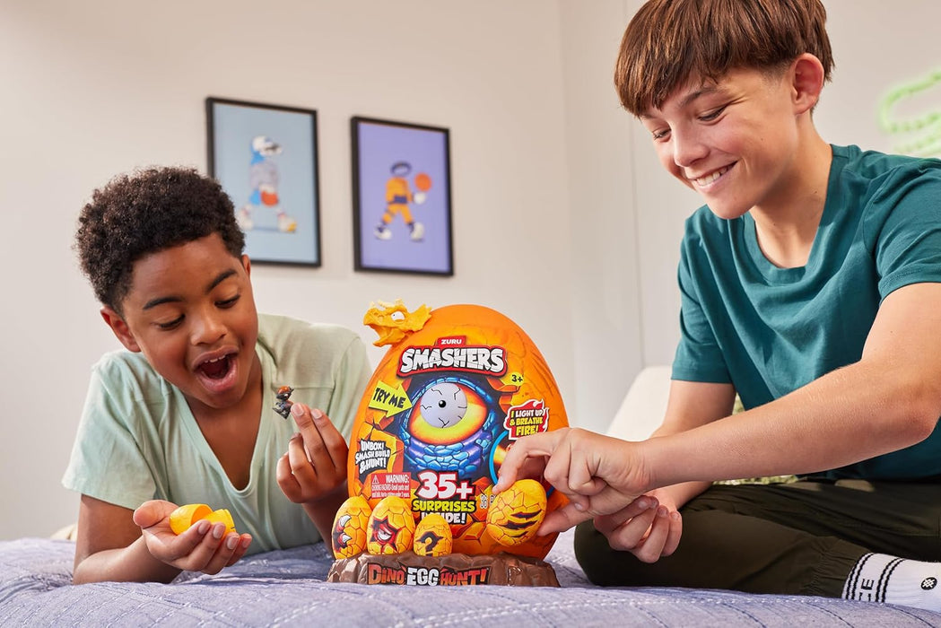 Smashers Dino Egg Hunt by ZURU, Light-Up Fire Breathing Dinosaur Themed Treasure Hunt Toy, Collectable Toy for Boys and Kids (Giganotosaurus