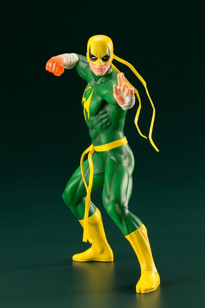 Kotobukiya - Iron Fist Statue 19 cm The Defenders Series Marvel Art Fx+, Multicoloured (KOTKTOMK242