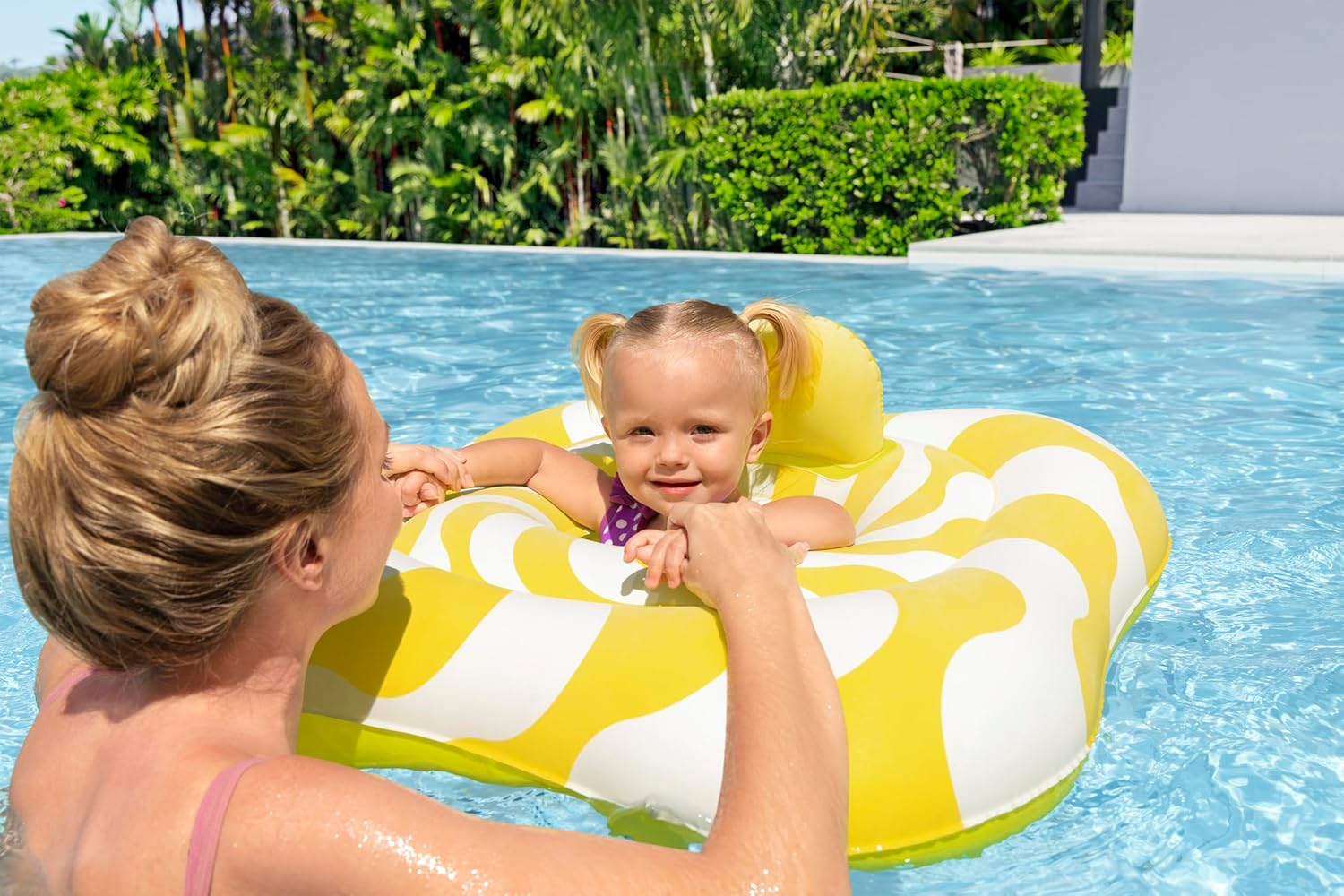 Swim Safe 31" x 31"/79cm x 79cm Comfort Plush Wavy Square 2-Ring Baby Boat