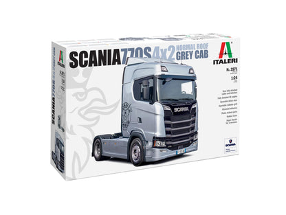 ITALERI - Maquette Camion Scania S770 4x2 Normal Roof Grey Cab |italeri|3971| 1:24 Maquette Char Promo