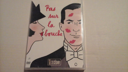 Pas Sur La Bouche