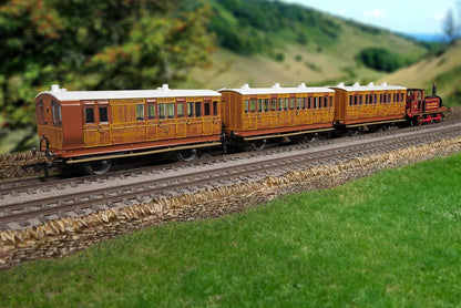 Hornby R40414 IoW CR 4 Wheel Coach 4 Door 1st Class - Era 2 Coaches & Coach Packs
