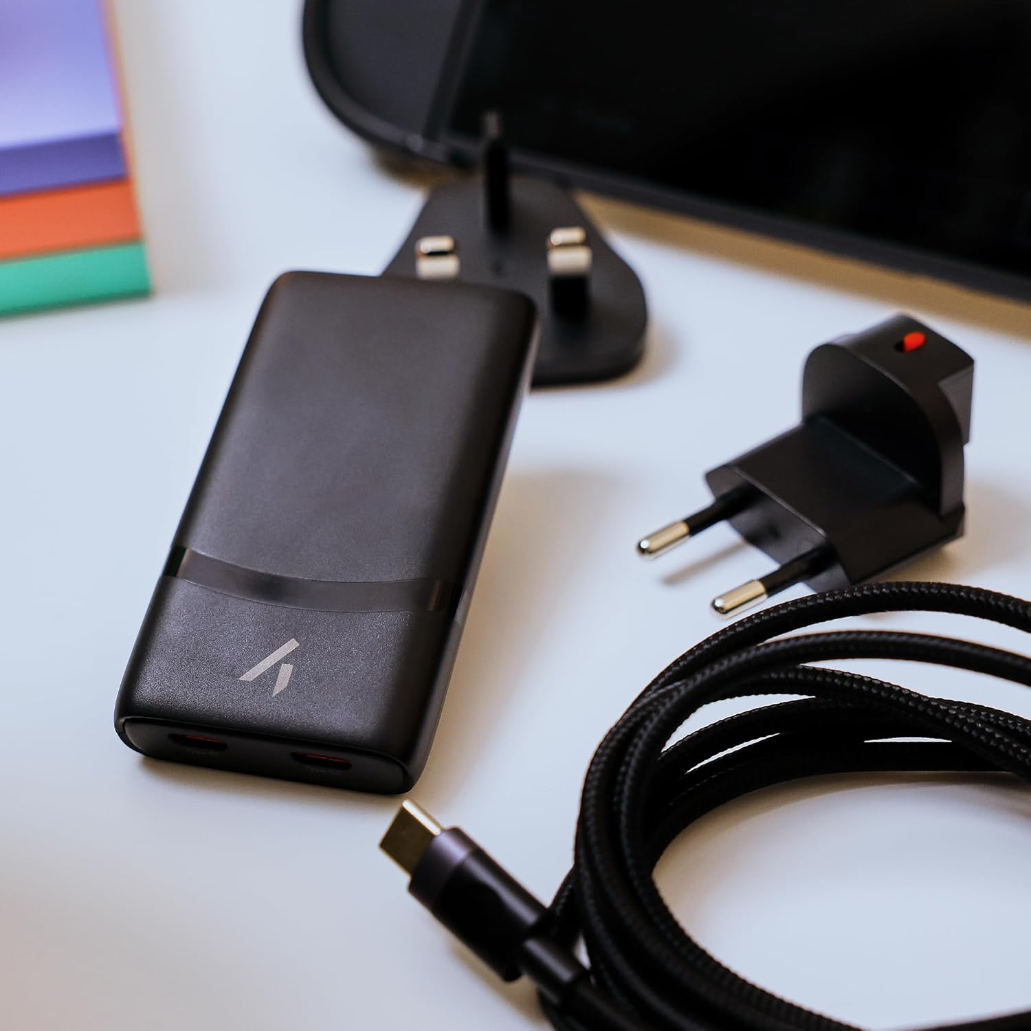 `Stealth - Slim Travel Adapter - Switch, Oled, Lite, Switch 2`