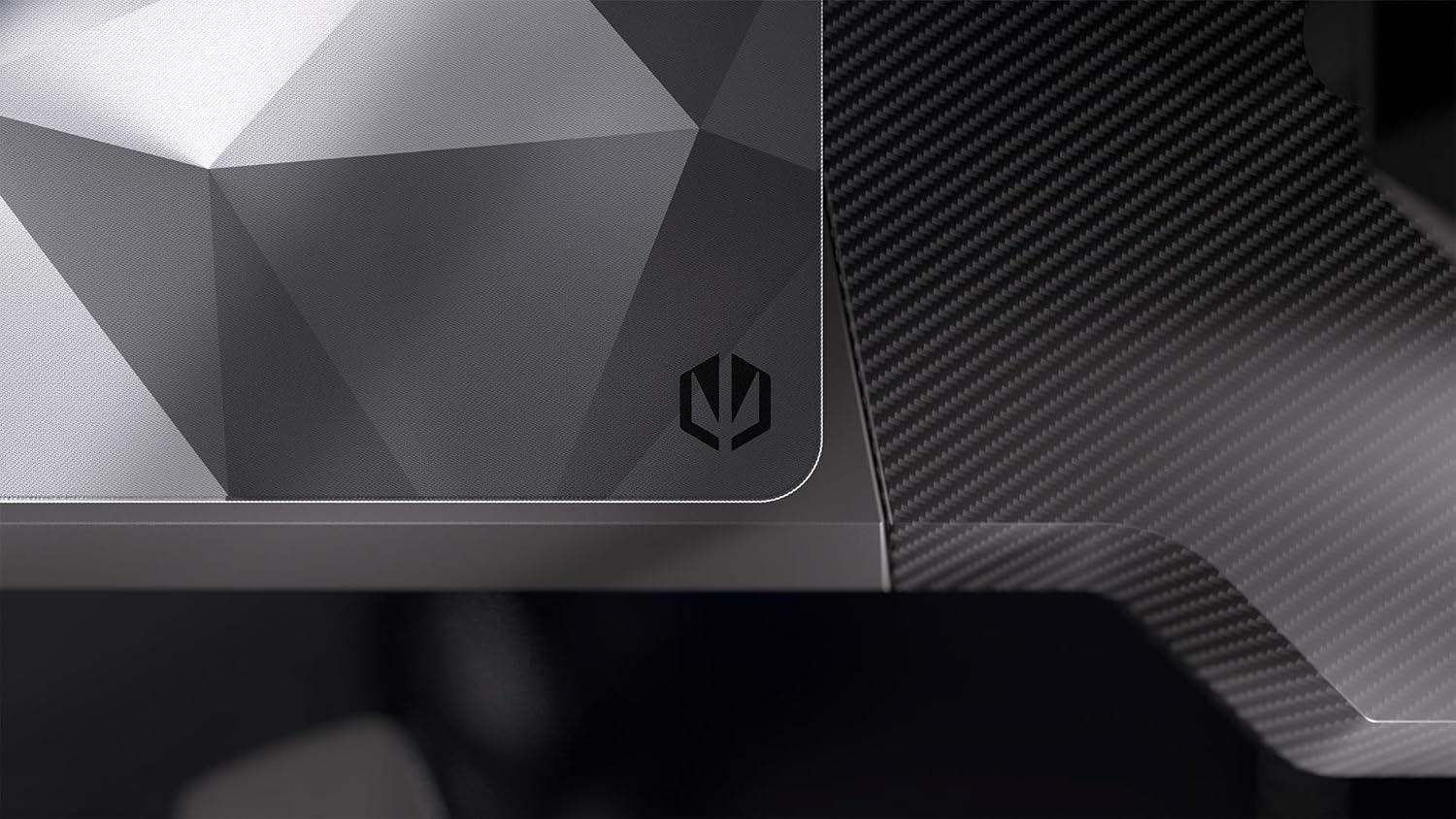 ENDORFY Crystal Black XL XXL Mouse Pad 900x400mm Smooth Mouse Guide Printed Edge Non-Slip Rubber Base Elegant Design