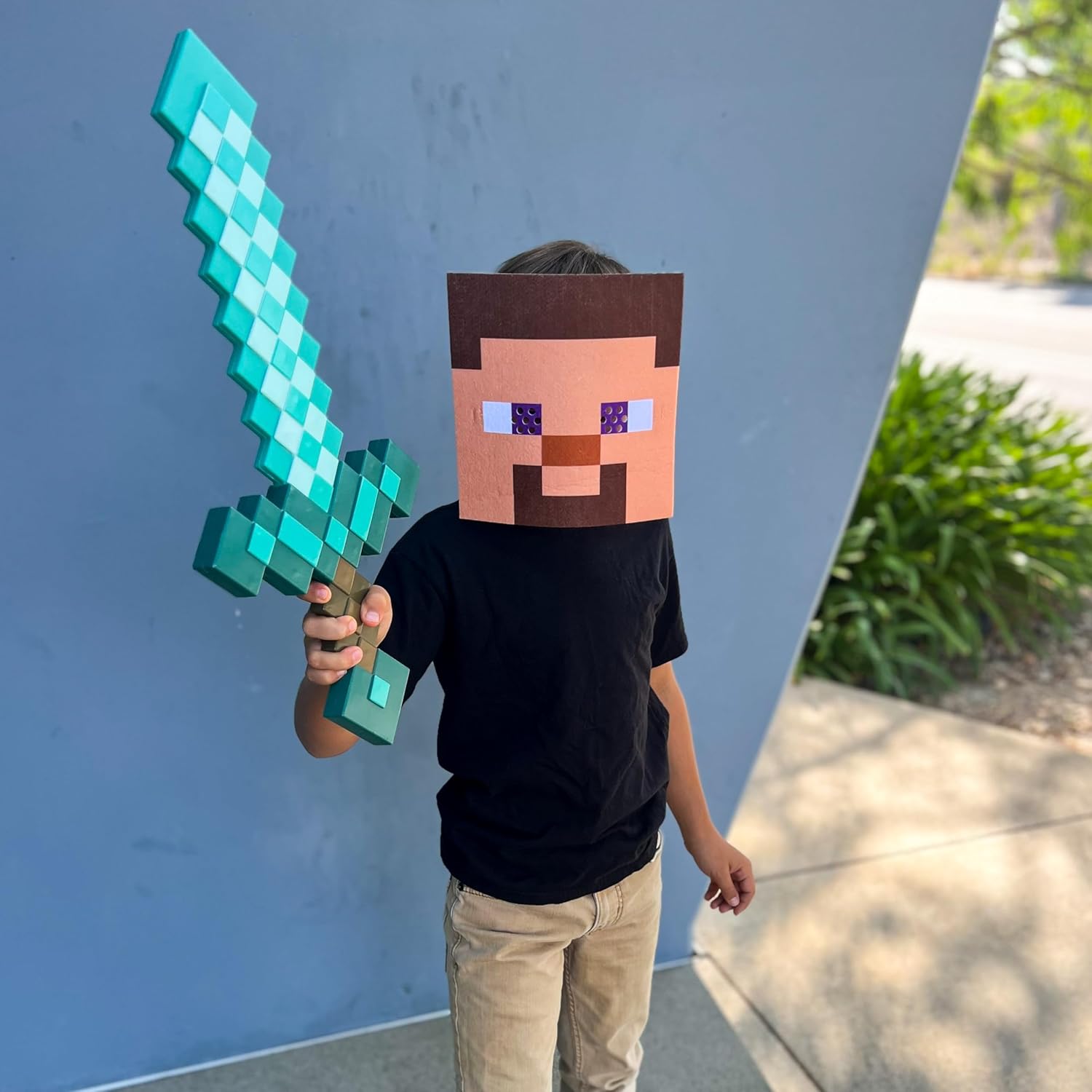 Disguise Minecraft Official Diamond Sword Accessory. Inspired by Steve's Sword Featured in Minecraft. Perfect for Role Play To Battle Against The Creepers. One Size Available