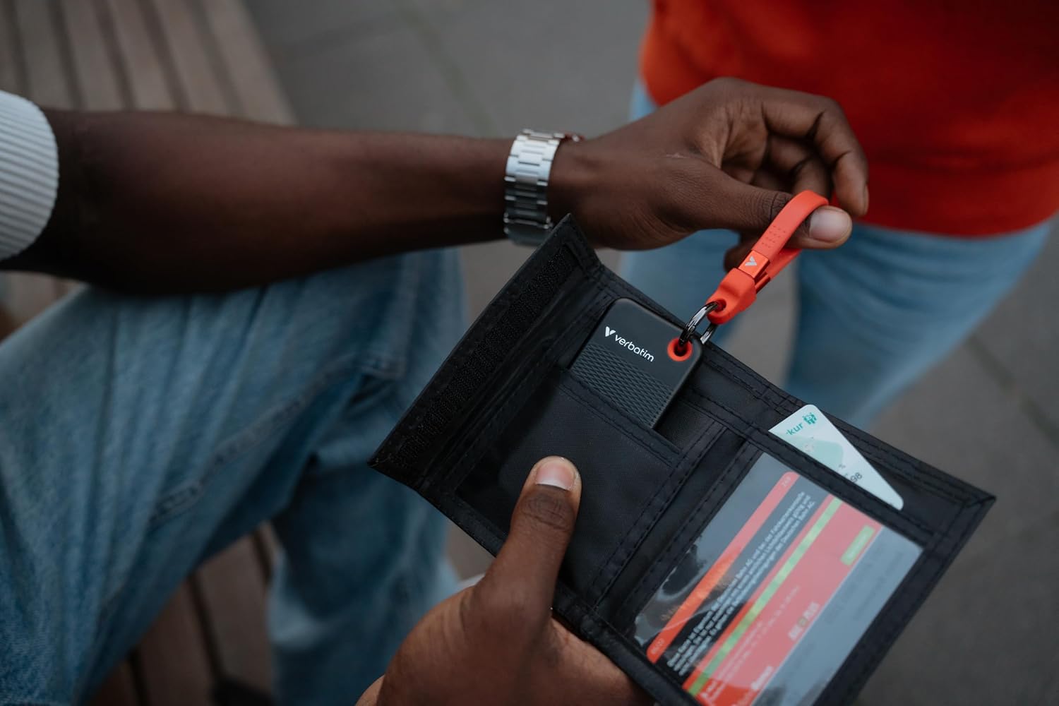Verbatim Pocket SSD 2 TB USB Tipo-C 3.2 Gen 2 (3.1 Gen 2) Nero, Rosso