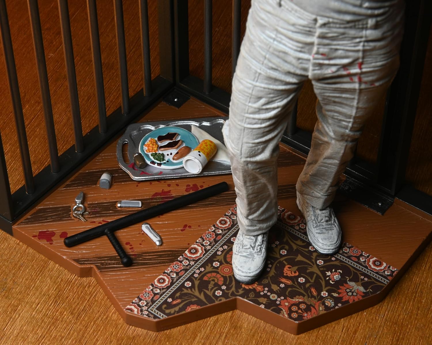 NECA - Il silenzio degli innocenti - Action Figure in scala da 17,8 cm - Dr. Hannibal Lecter (Prison Escape