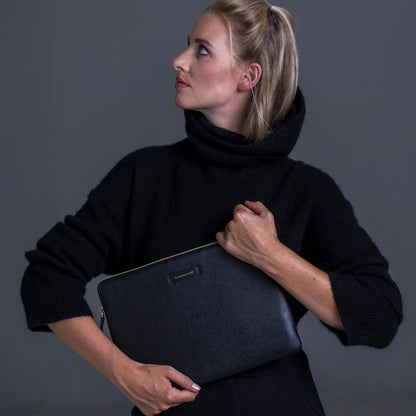 dbramante1928 - Skagen Pro+ Laptop Sleeve - Compatible With Macbook Pro 14 Inch PC - Made From Sustainably Sourced Full Grain Leather