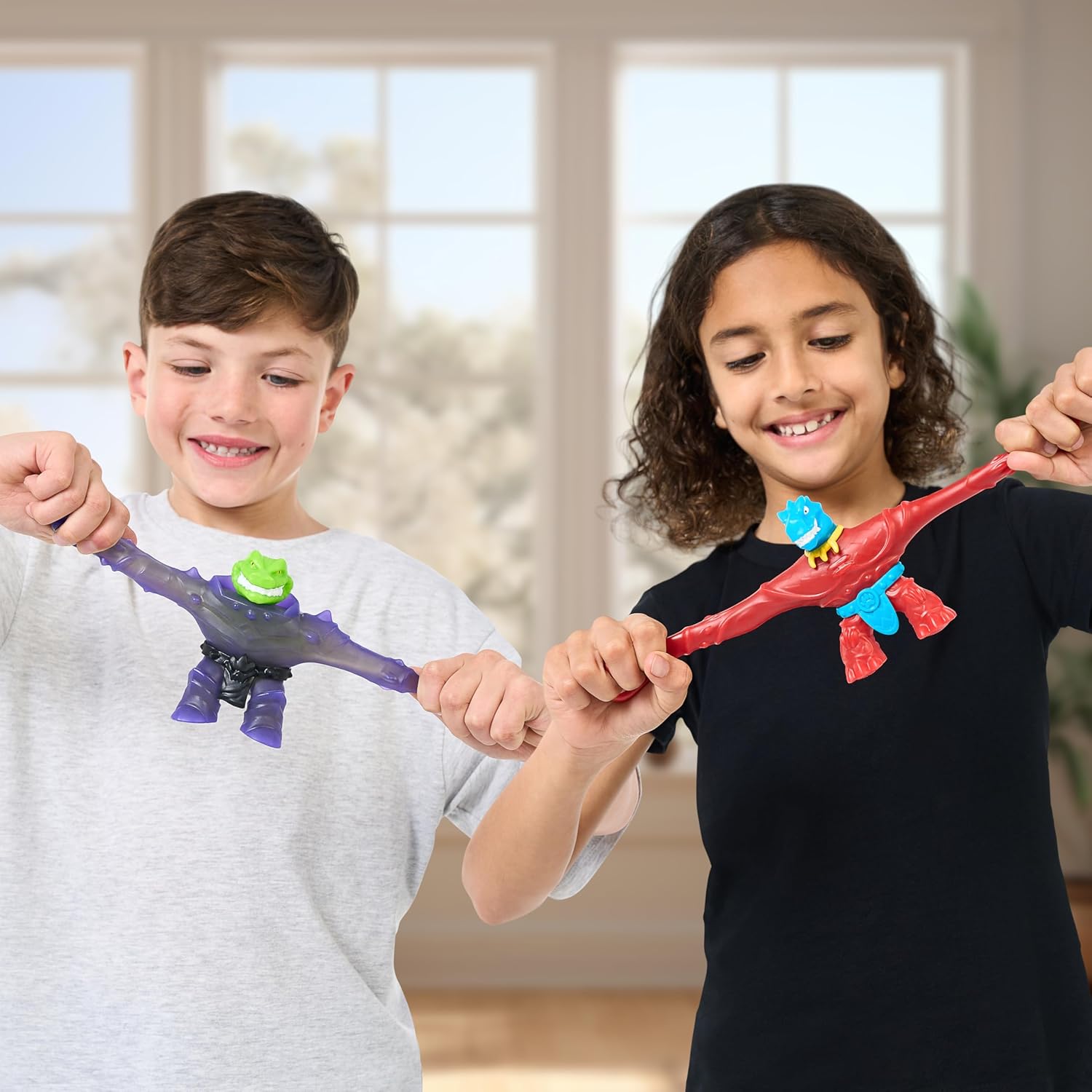 Heroes og GOO JIT Zu Versus Pack - Tyro vs. Rockjaw - Stretch Toy for Children 4+ Years.