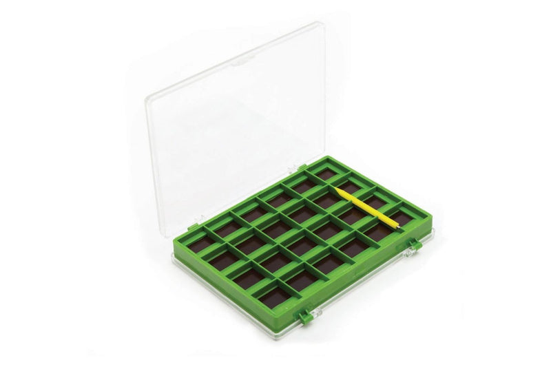 Leeda Leeda Leeda Magnetic Hook  Tackle Box
