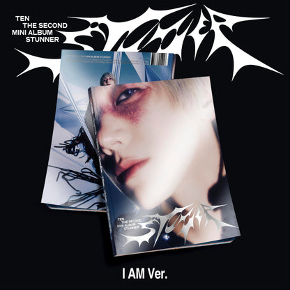Stunner - Photo Book Version - incl. 72pg Photobook + Photocard