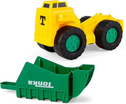 Tonka Steel Classics | Camion della spazzatura con paletta e trasportatore | Veicolo da costruzione, design robusto, effetti sonori realistici, cabina luminosa, giocattoli all'aperto per bambini