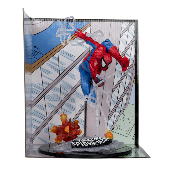 McFarlane Toys - Marvel Spider-Man coleccionable a escala 1:10 con escena (The Amazing Spider-Man #302