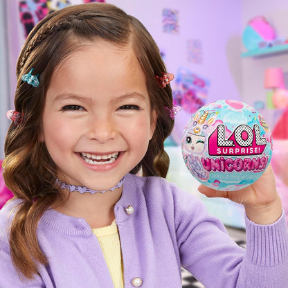 L.O.L. Surprise! Unicorns Tots - Inclusief 1 pop, lavalampervaring en transparante functies, blinde verpakking, 8 poppen om te verzamelen, 2 kleurrijke drankjes, ideaal voor kinderen vanaf 4 jaar