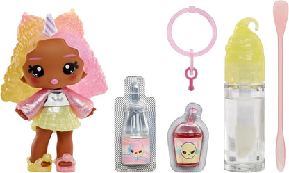 Yummiland Lip Gloss Doll - Nia Candy Fluff - Inclusief DIY Lip Gloss Kit, Geschikt Voor Kinderen Vanaf 4 Jaar