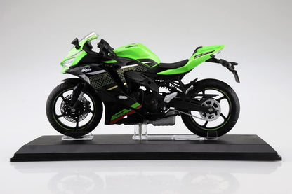 GOOD SMILE COMPANY Kawasaki Ninja zx-25r Lime Green x Ebony Ver. Fig. 16,5 cm Yamaha 1/12 Scale