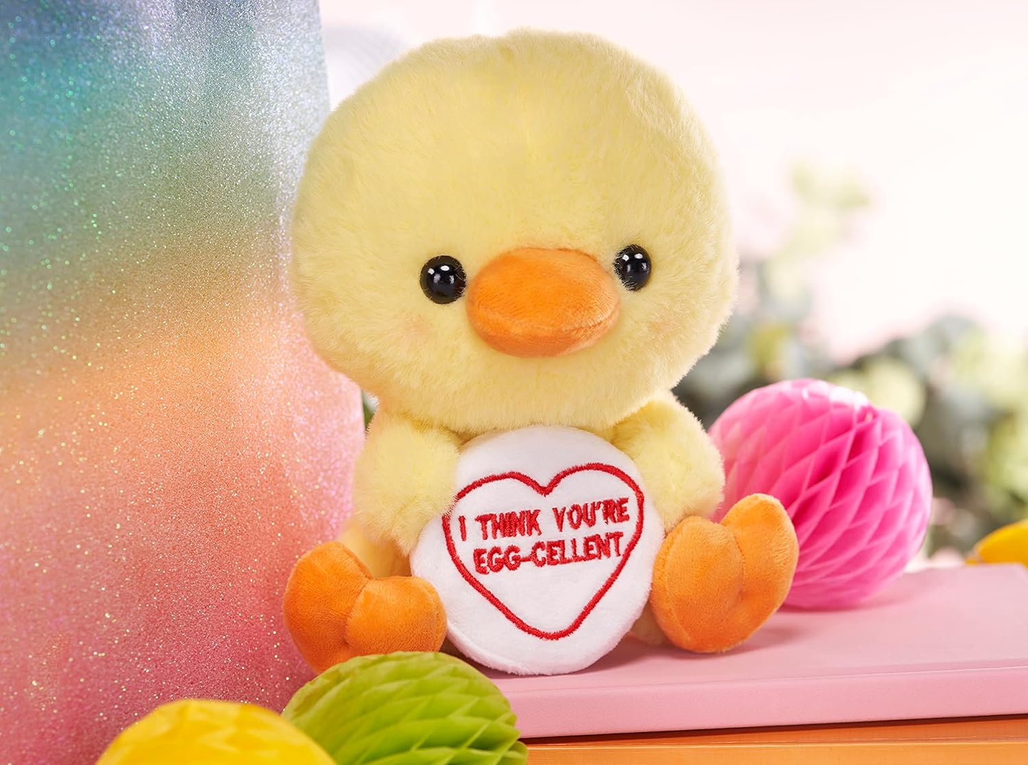 Swizzels Love Hearts 18cm (7-Inch) Baby Chick ‘I THINK YOU’RE EGG-CELLENT’ Plush Soft Toy