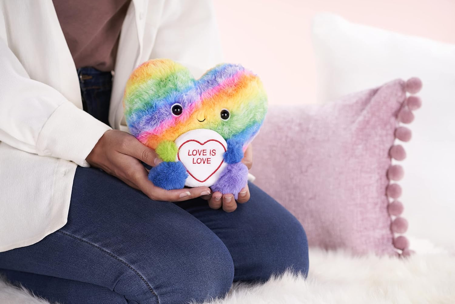 Posh Paws Swizzels Love Hearts Arty the Big Hearty 'Love is Love' Soft Toy 18cm (7 inches), 37513